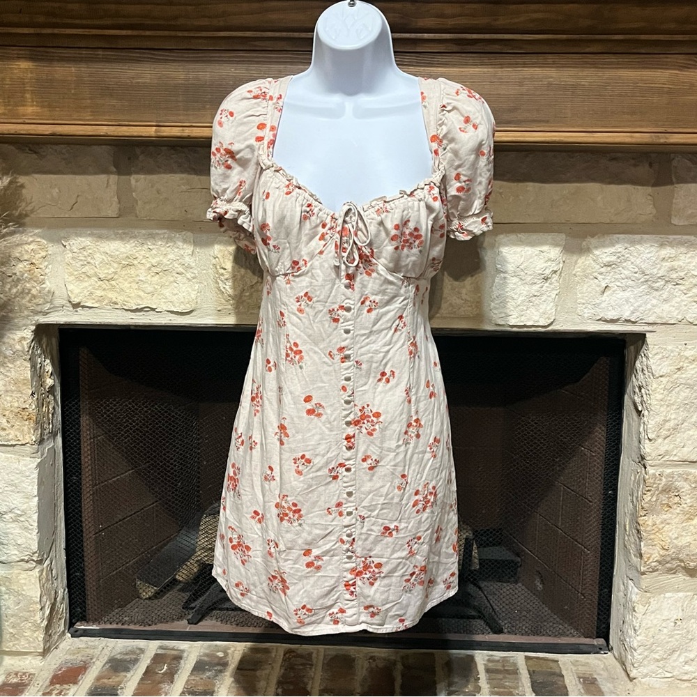 Bardot Floral Mini Dress Beige Red Sweetheart Puff Sleeve Size 12